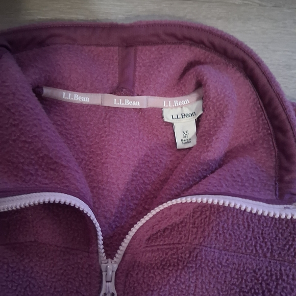 L.L. Bean Plum Fleece Jacket - Picture 6 of 6